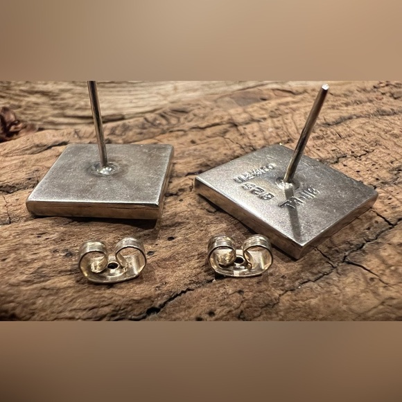 Taxco Mexico Silver Studs Earrings TA-118 Punch In Maya Aztec Tribal 1.75cm - Picture 4 of 6